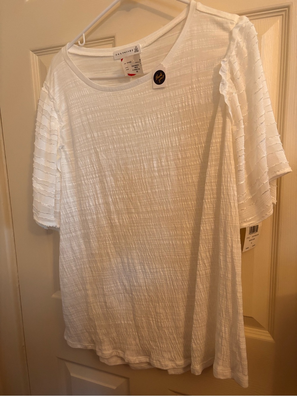 Women's White Textured Short-Sleeve Tee by New York & Company